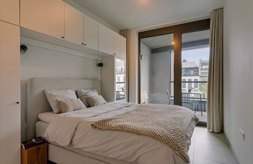 De Kaaien Apartment | New build 1BDR apartment