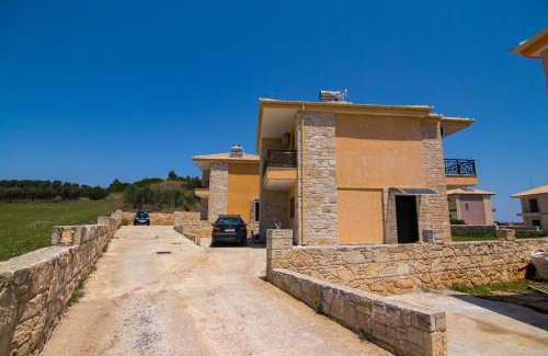 Nea Fokaia House | New build cozy maisonette in Nea Fokea, Chalkidiki - fevillas-com