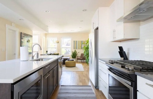 Sunnyside House | NEW BUILD Pet Friendly I Highlands I RiNo I Dwntwn
