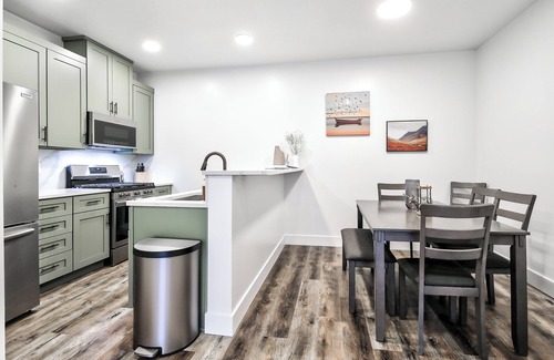 Juneau Condo | New build w/AC, washer, etc.