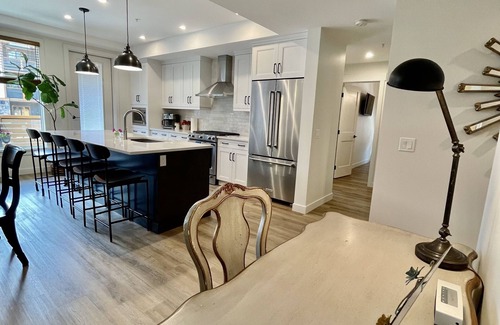 Canmore Apartment | New building of 4 bedroom in the Spring Creek Canmore near Banff