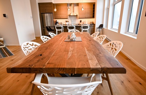 Golden House | New built, modern ski-in/ski-out home with great views of Columbia River Valley