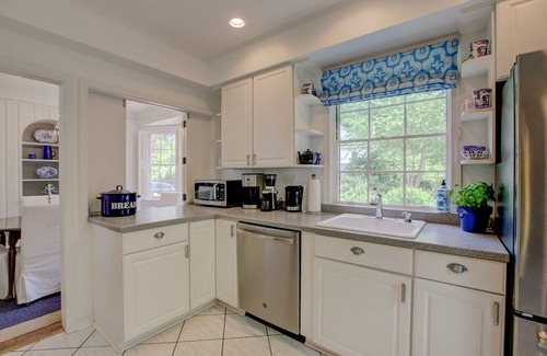 Lewis Mountain House | New! Cameron Cottage | Best UVA Neighborhood