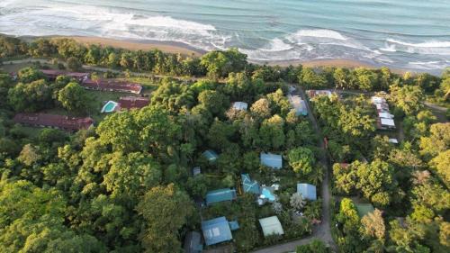Cahuita House | New Caribe Point