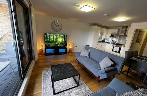 Maida Vale Apartment | New! Charming Apartment near London Attractions