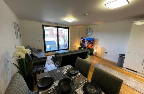 Maida Vale Apartment | New! Charming Apartment near London Attractions