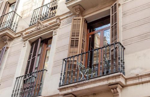 Sant Antoni Apartment | NEW Charming & Cozy Gem Central Location