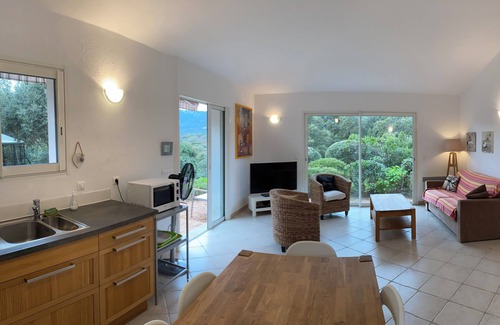 Figari House | New charming house between sea and mountains.