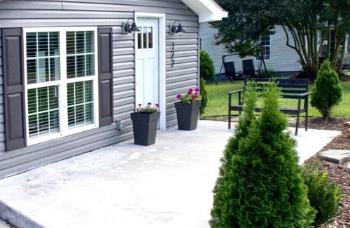 Lookout Valley Neighborhood Association House | NEW Chattanooga Bungalow, Minutes to Downtown