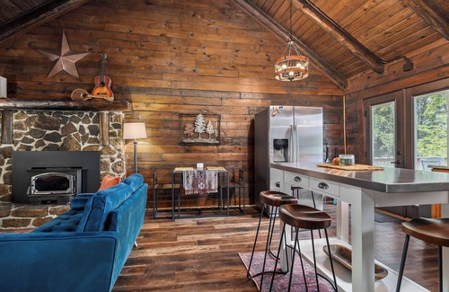 Smithville Cabin | New! Coconut Cabin Center Hill Lake