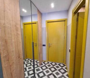Kazbegi Apartment | NEW Colorful Apartment at Gudaura Lift