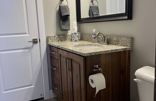 Hurricane Apartment | New Comfy Cozy Casita near the Lakes, Dunes & Golfing! nPerfect Couples Getaway!
