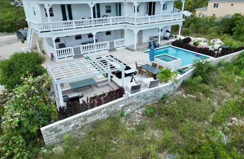 Wheeland Settlement Condo | New Condo with Sea View