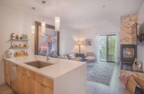 Silverthorne House | New condominium in Silverthorne