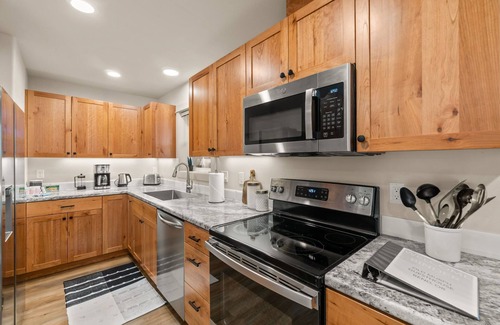 Old Farm District Apartment | New Construction Near Old Mill & Downtown Bend