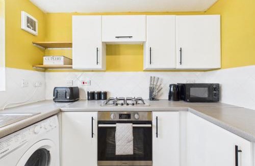 Bishop's Cleeve House | NEW Cornfields Property by Signature Stays