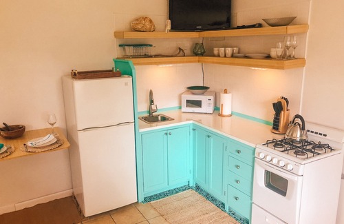 Westward Villas Subdivision Apartment | NEW - Cosy Island Style Boho-Chic Seagrape Studio