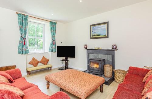 Inverarnie House | New Cottage