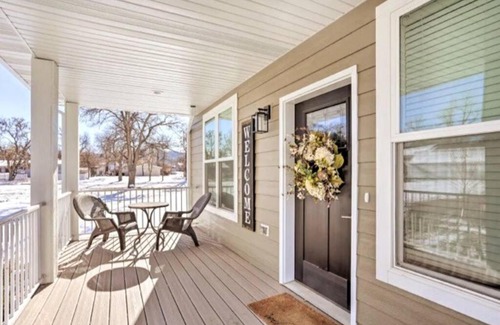 Spearfish House | NEW! Cozy & Modern Spearfish Home Near Downtown!