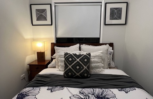 Maroubra South House | New Deluxe Guesthouse at Eastgardens (8)