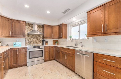 Fountain Hills House | NEW! Desert Mtn Sanctuary - Cozy 3 Bedroom Home, Heated Pool, Firepit w/Views