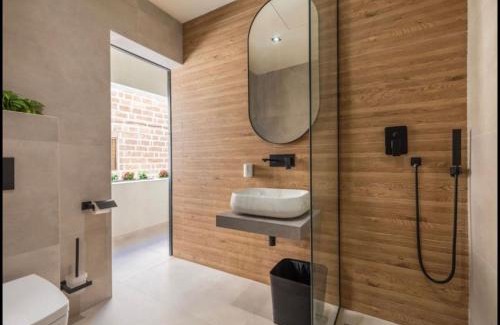 Senglea Apartment | New - Designer finished 1 Bedroom apartment A 5 minutes ferry away from Valletta