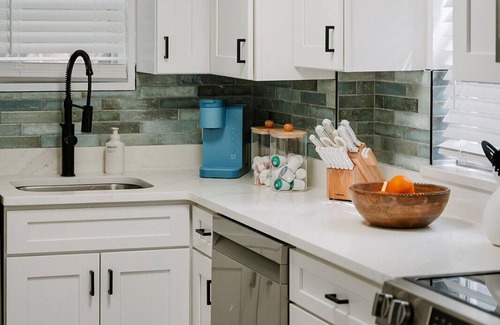 Jacksonville Beach Apartment | New Designer Beach Retreat - Walk to Sand & Eats