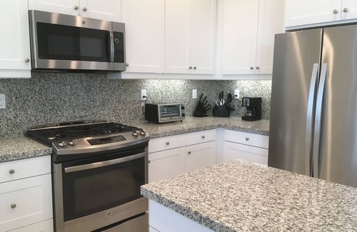 Foothill Ranch House | New detached house in the heart of Foothill Ranch