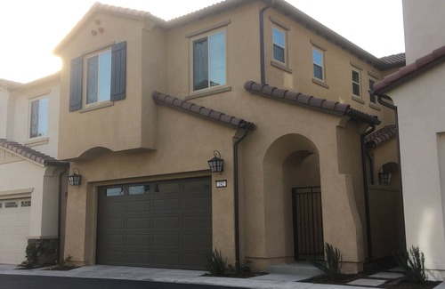 Foothill Ranch House | New detached house in the heart of Foothill Ranch