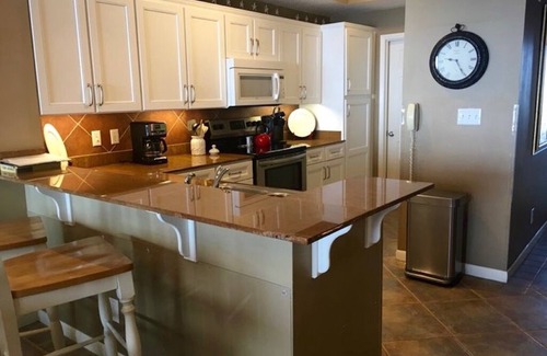Orange Beach Condo | NEW DISCOUNTS! The View! Beautiful, Classy Beach Décor; Very Comfortable!