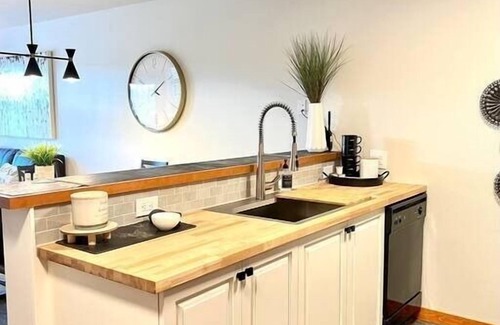 Salt Lake Mountain Resorts Apartment | New! Eagle Springs Chalet