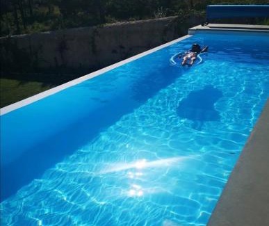 Mafra Villa | NEW- Ericeira Design Villa- 10 min from Beach, pool and great view