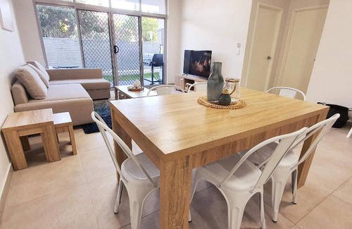 Penrith Apartment | New Family Friendly Apartment for 7