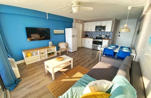 Bridgeport Heights Apartment | NEW Fantastic Ocean Front Studio in Daytona Beach - Up to 6 Guests!