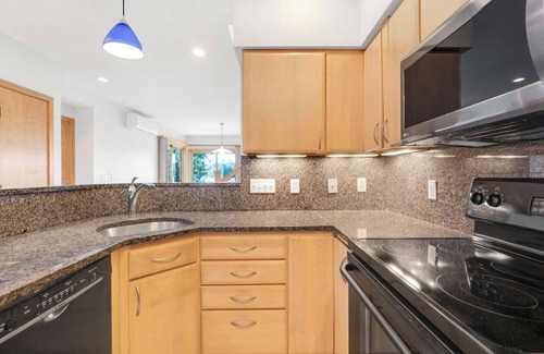 South Casco House | New for 2025! Sebago Lake Retreat with Sandy Beach & Stunning Sunset Views!