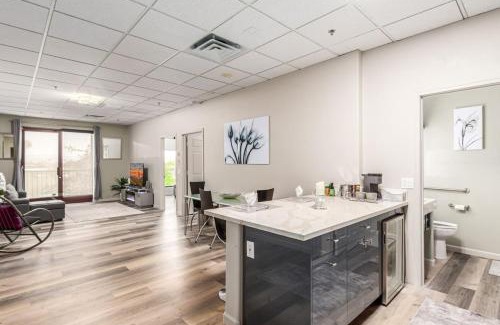Fountain Hills House | New Fountain Hills Suite On The Avenue 2Bed 2Bath