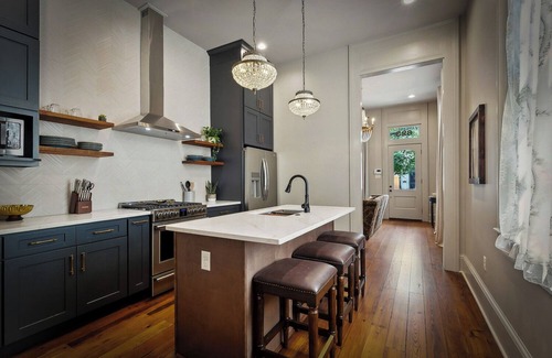 Faubourg Marigny House | NEW French Quarter meets Marigny with stunning 2 BR, 2.5 Bath, Balcony & Office