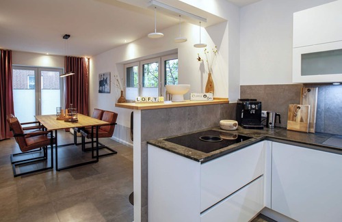 Horum Apartment | New from 7/24, 150 m to the sea, 5 stars, central and quiet, sauna, dogs welcome