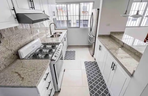 Yolanda Morales Condo | New fully-renovated 3 bedroom apt in Piantini