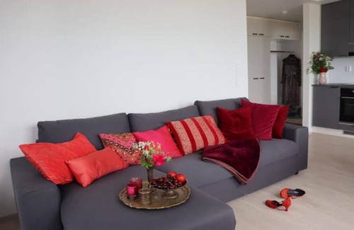 Tampere Apartment | New gorgeous apartment with lake view and garage