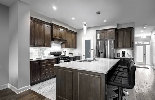Carleton Place House | New Gorgeous Home In Carleton Place, Close to Beach BoatLaunch |20 Min To Ottawa