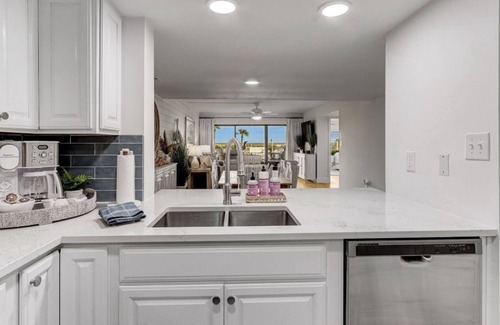 Amelia City Villa | 🏄🏻♂️NEW! Gorgeous Oceanfront Ground Floor Villa!