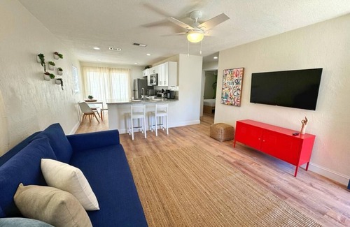Port Orange House | NEW Gorgeous Sunshine-Up 6 Guests-Private Backyard