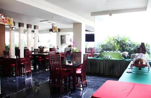 Surabaya Hotel | New Grand Park Hotel