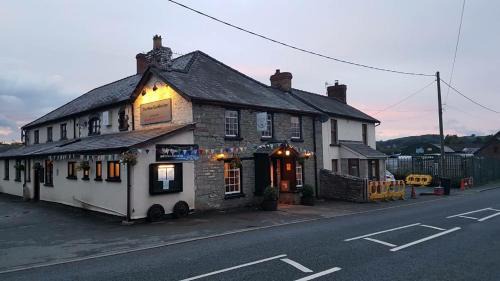 Talgarth House | New Gurkha Inn