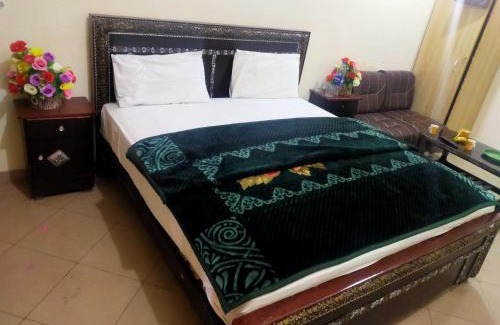Lahore Hotel | New Hajveri Hotel Lahore