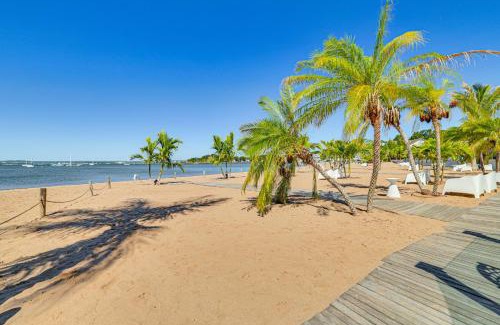 East Shore House | New Haven Gem with Private Pool, Walk to Beach!