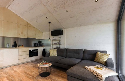 Municipality of Noord-Beveland Apartment | NEW! Hello Zeeland - Watervliet View Lodge