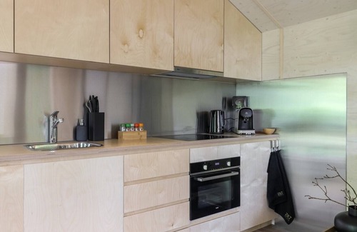 Municipality of Noord-Beveland Apartment | NEW! Hello Zeeland - Watervliet View Lodge