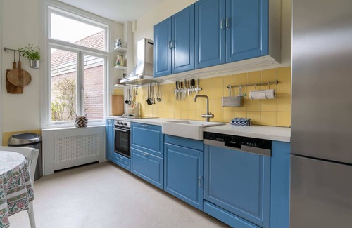 Domburg House | NEW! Hello Zeeland - Vakantiehuis Markt 10